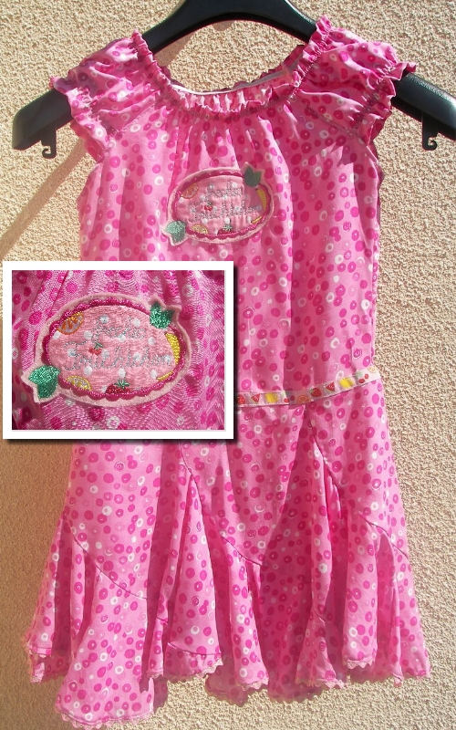 Redondokleidchen mit frechen Frchtchen