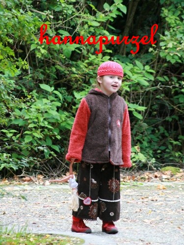 Pia und Berit am Kinde ;o)