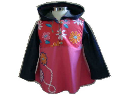 Taja mit Blumen und Jeans,