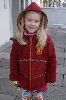 schlichte Orella mit Ponykopf