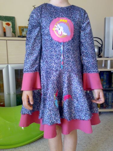 Henrika- Kleid mit Einhornserie