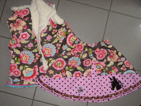 Sara Rock zur Kuschelweste....
