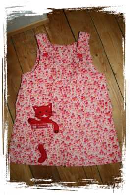 Kleid aus Ottobre mit Ktzchenappli