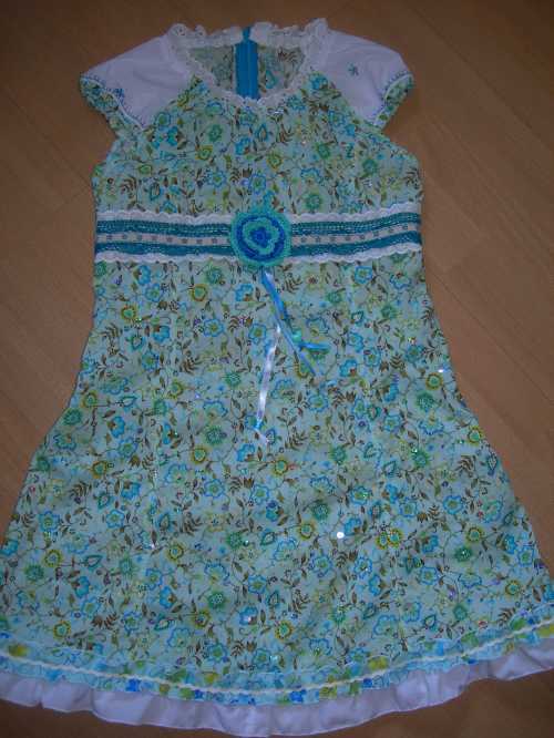 "Mama ich will ein blaues Glitzerkleid!"