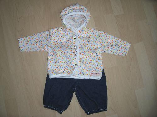 Baby Jeans mit Jckchen