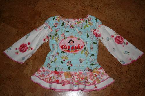 Ottobrebluse mit Langarm