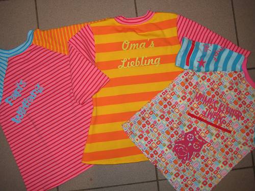 T-Shirts noch schnell von hinten....