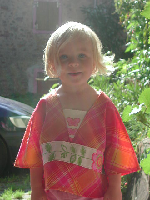 LILLY in der Karo-Pearl