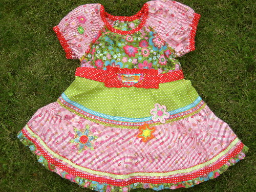 Tini als Puffarmbluse