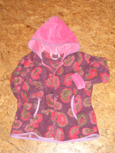 kleine Pellworm aus Boucle