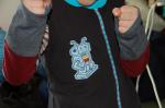 Der Junge braucht Shirts!