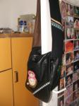 Eine alte Lederjacke