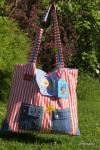 Groe bunte Kindertasche zum Geburtstag