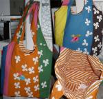 Eine Tasche,