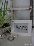 gesticktes Tr-Namens-Schild