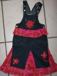 Latzhosenkleid zum Mantel