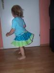 und hier tanzend...