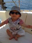 der kleine Captain beim segeln